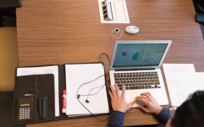 Comment éviter le délai de carence Pôle Emploi (France Travail) en 2026